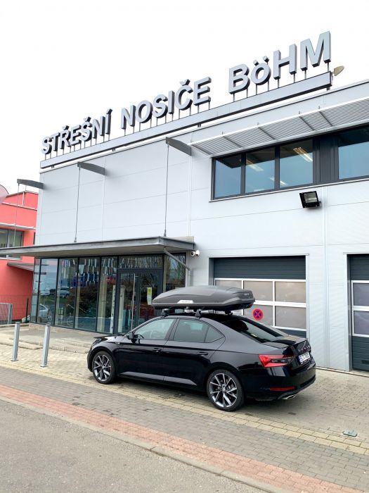 Náhled produktu - Střešní box Hapro Trivor 560 Supermatt Anthracite