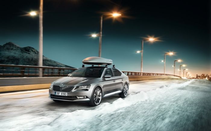 Náhled produktu - Škoda originál střešní box - stříbrná