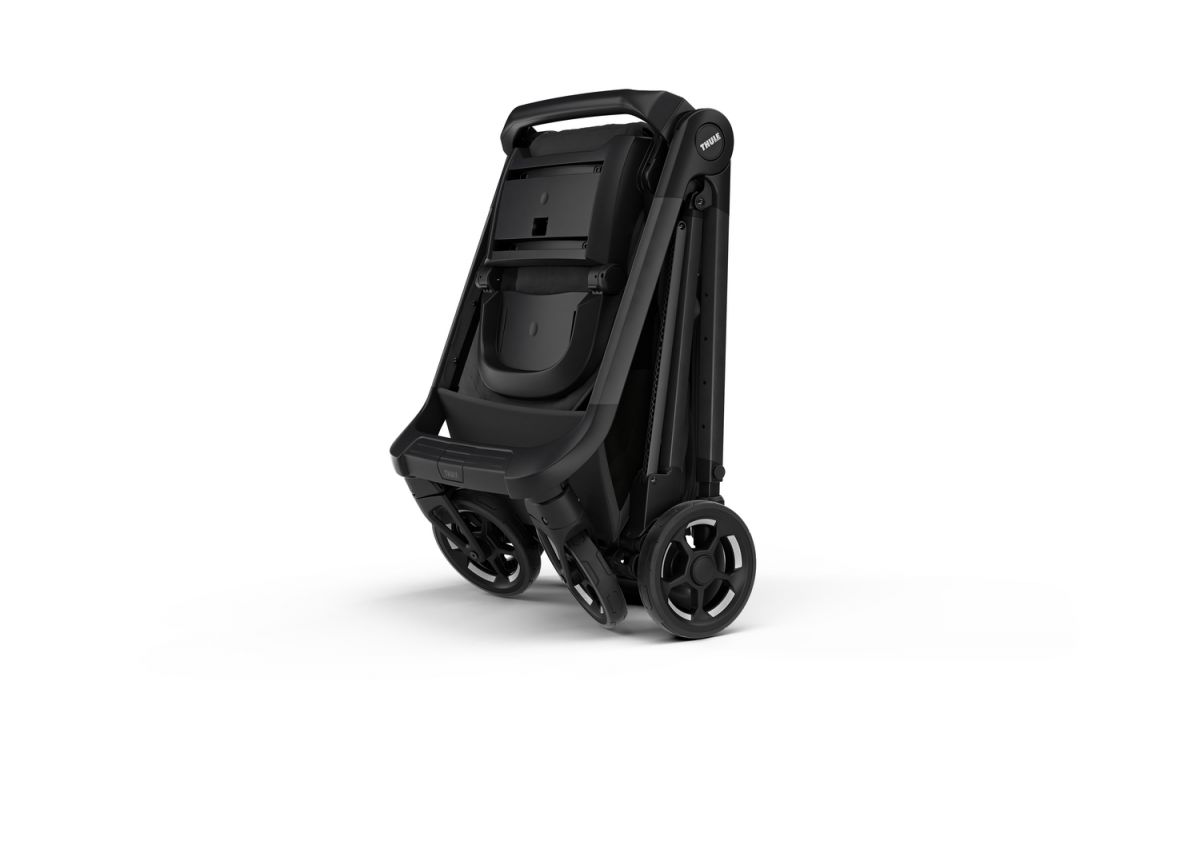 Náhled produktu - Kočárek Thule Shine Black on Black  + korbička