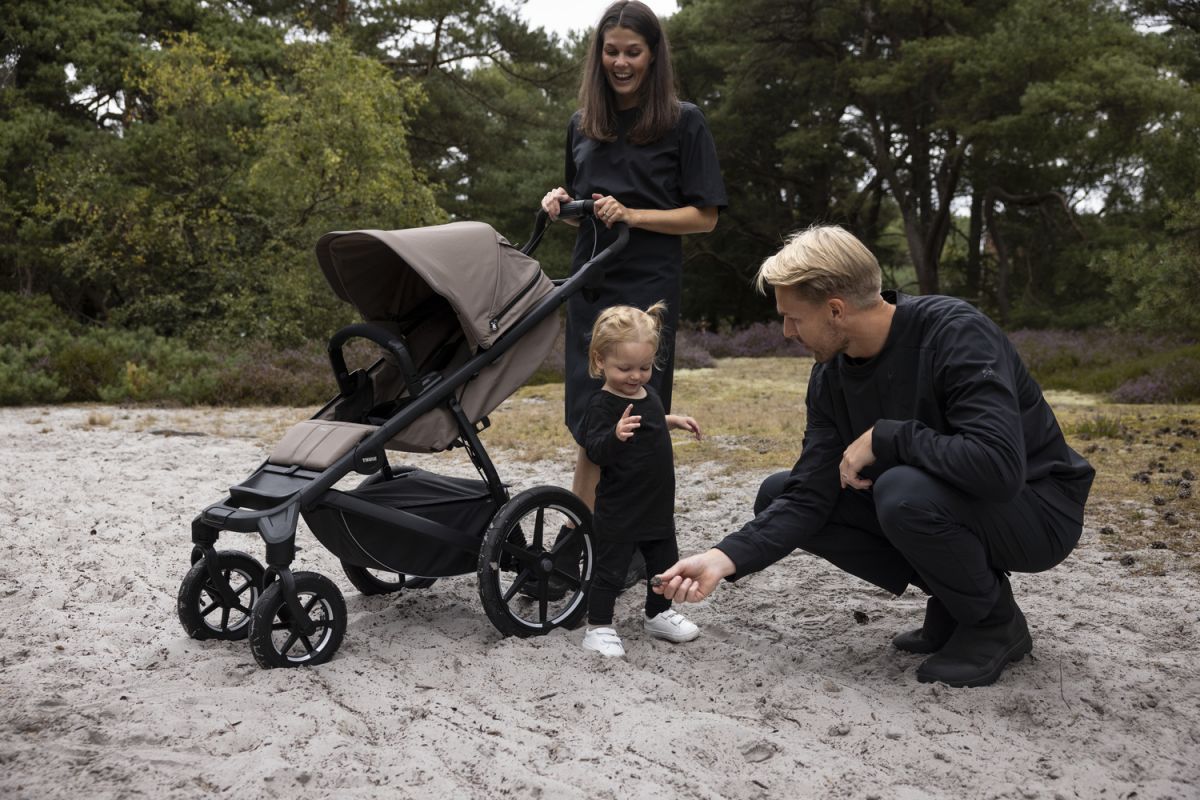 Náhled produktu - Thule Urban Glide 3 Tinted Taupe  + hluboká korba (libovolná barva)
