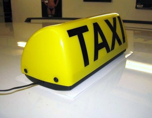 Náhled produktu - Taxi svítilna magnetická Car Lamp (malá) - Torola design